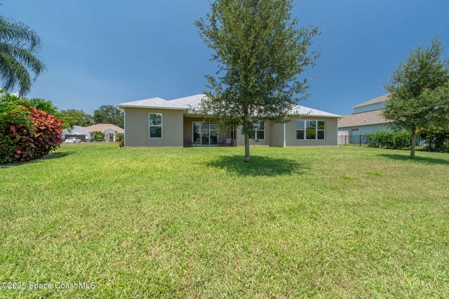 2003 Killian Drive NE, Palm Bay, FL 32905