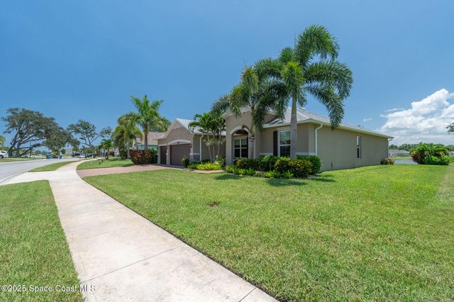 2003 Killian Drive NE, Palm Bay, FL 32905