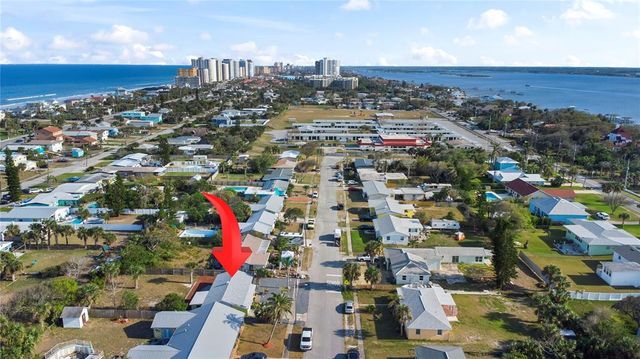 2711 DACH AVENUE, Daytona Beach Shores, FL 32118