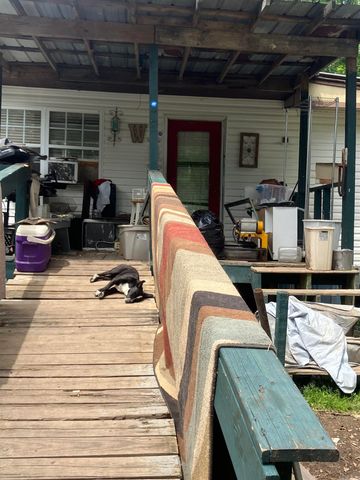 28 West Street, Conway, AR 72032
