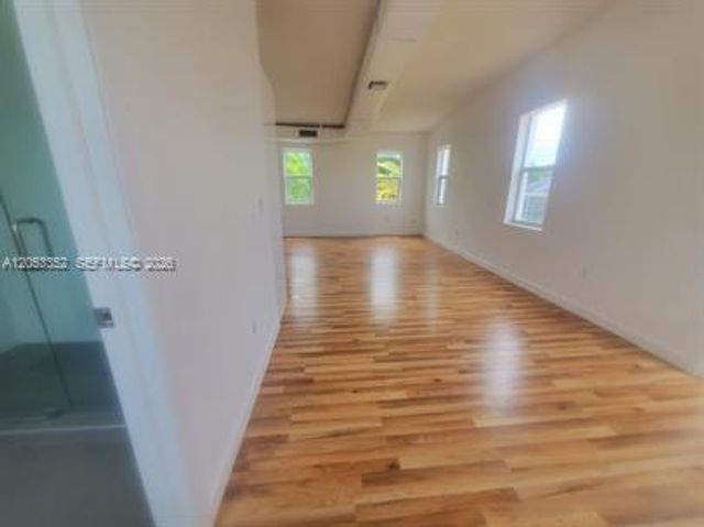 101 SE 2nd Street 2, Dania Beach, FL 33004