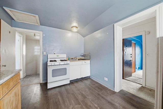 1819 Hartrey Avenue, Evanston, IL 60201