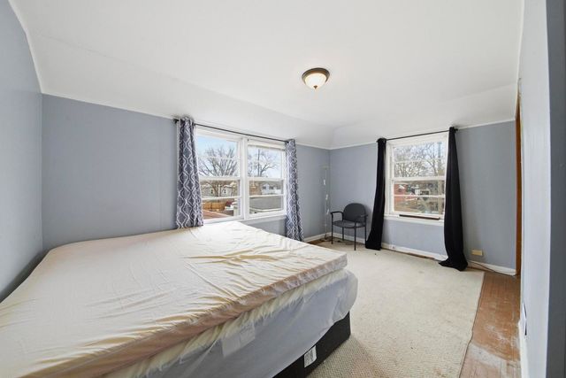 1819 Hartrey Avenue, Evanston, IL 60201