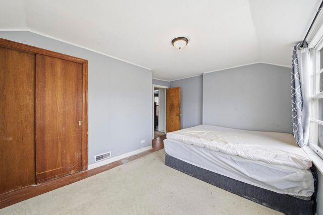 1819 Hartrey Avenue, Evanston, IL 60201