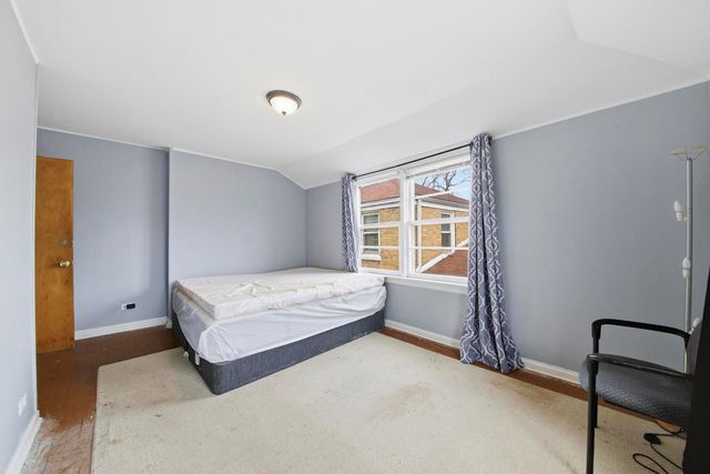 1819 Hartrey Avenue, Evanston, IL 60201