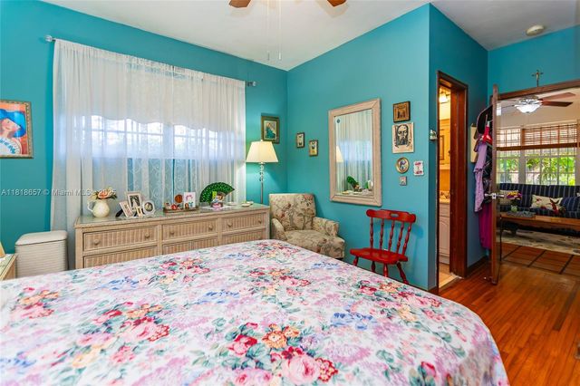 7110 SW 13th Ter, Miami, FL 33144