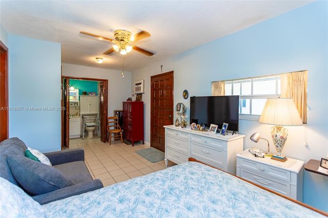 7110 SW 13th Ter, Miami, FL 33144