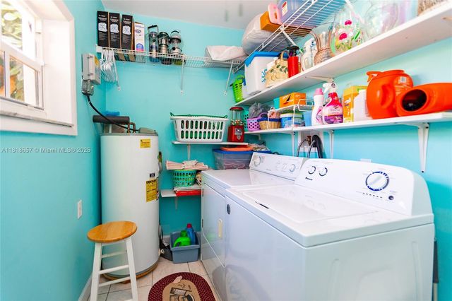 7110 SW 13th Ter, Miami, FL 33144