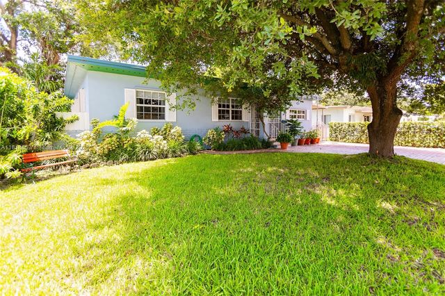 7110 SW 13th Ter, Miami, FL 33144