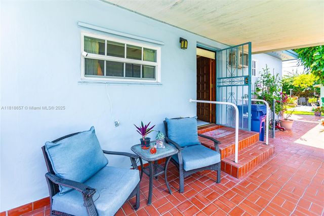 7110 SW 13th Ter, Miami, FL 33144