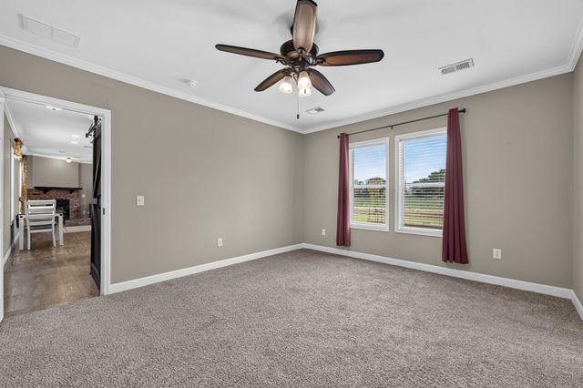 71 Henry Lane, Decherd, TN 37324