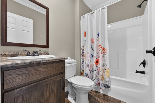 71 Henry Lane, Decherd, TN 37324