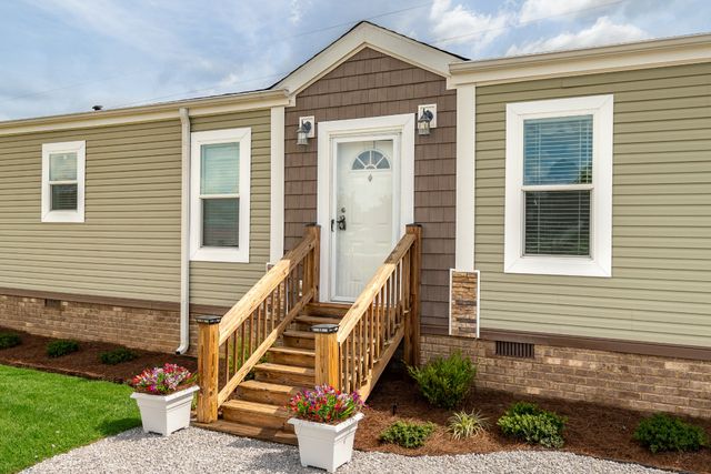 71 Henry Lane, Decherd, TN 37324