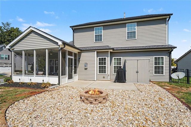 5159 Sedge Hollow Drive, Kernersville, NC 27284