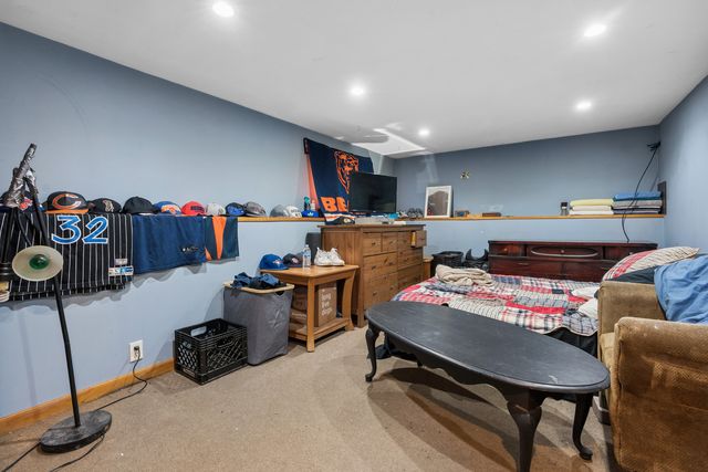 3537 N Natoma Avenue, Chicago, IL 60634