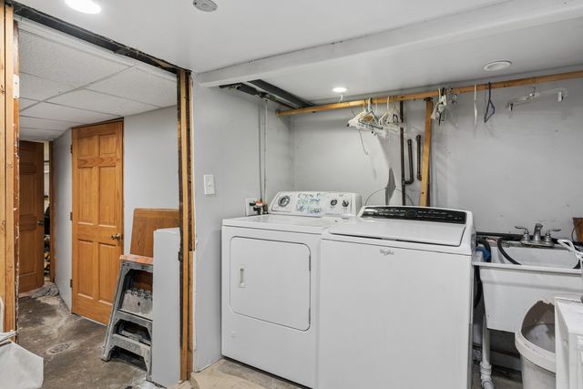 3537 N Natoma Avenue, Chicago, IL 60634