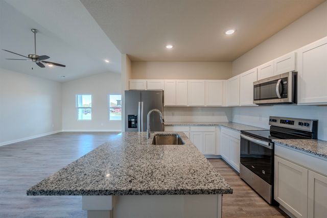 9507 E Hurst St, Wichita, KS 67210