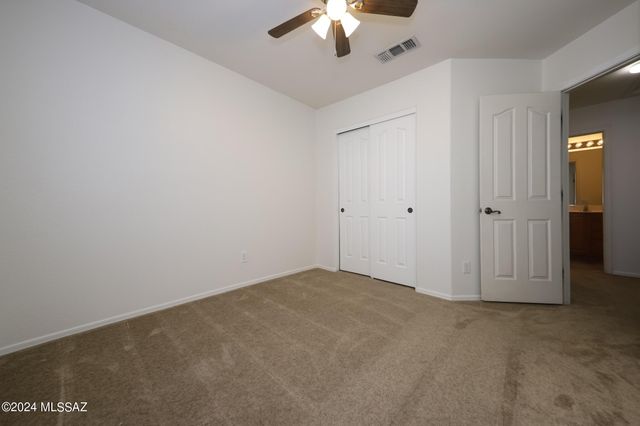 2083 S McConnell Drive, Tucson, AZ 85710