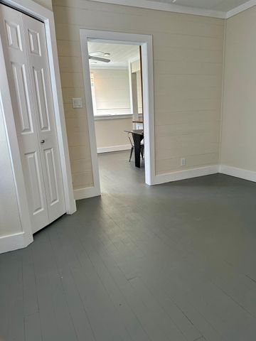 1009 Sealy Street, Galveston, TX 77550