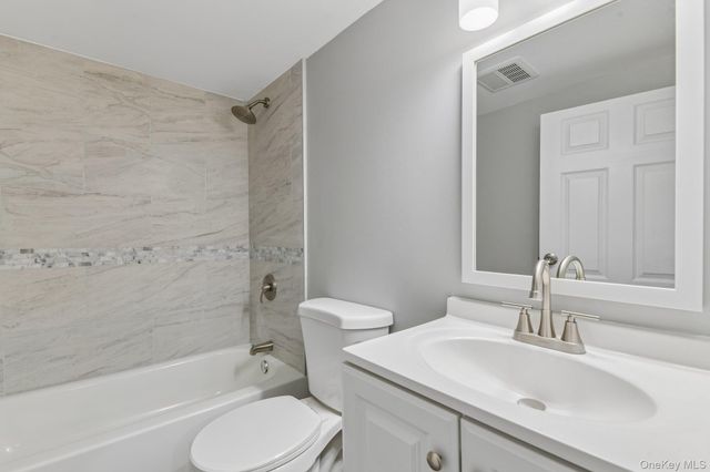 957 Bellmore Avenue, Central Islip, NY 11722