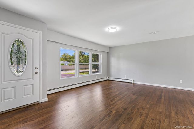 957 Bellmore Avenue, Central Islip, NY 11722