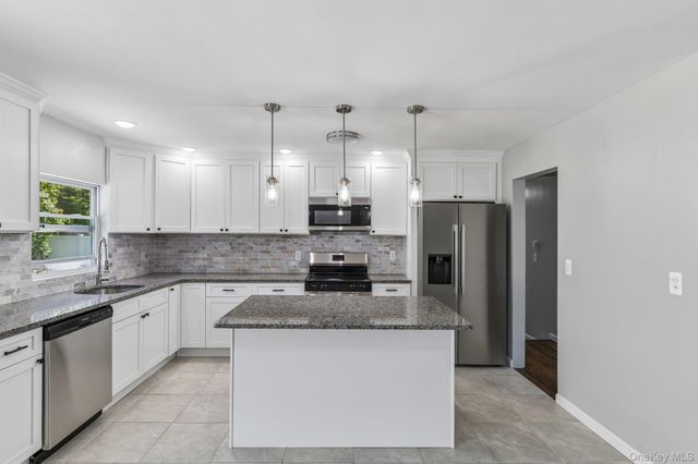 957 Bellmore Avenue, Central Islip, NY 11722