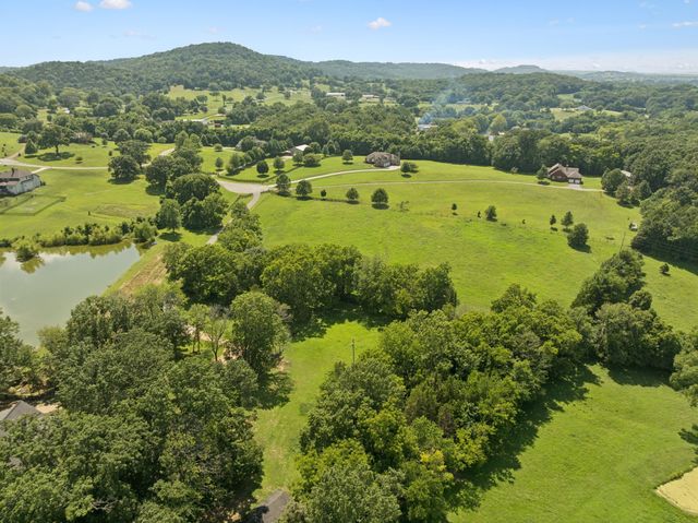 1411 Bell Meadow Ct, Nolensville, TN 37135