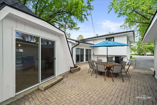 5S464 Sherman Avenue, Naperville, IL 60563
