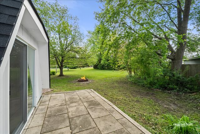 5S464 Sherman Avenue, Naperville, IL 60563