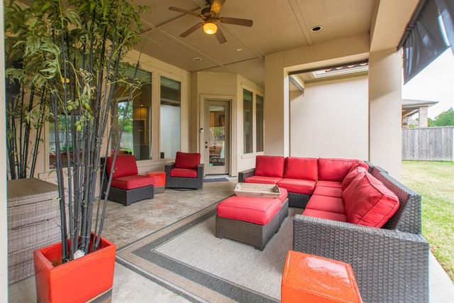 19 Brittany Rose Place, The Woodlands, TX 77375
