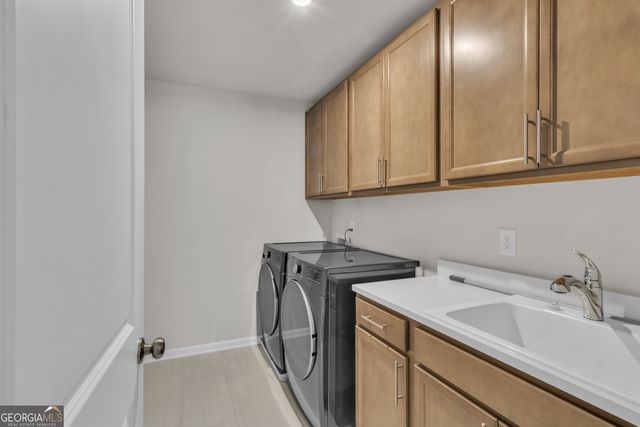 5745 Tillman Way, Powder Springs, GA 30127