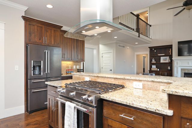 4408 Leone Circle, Manhattan, KS 66503