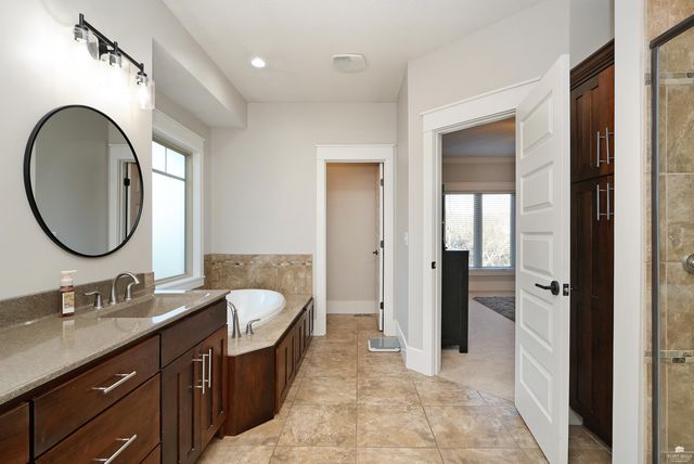 4408 Leone Circle, Manhattan, KS 66503