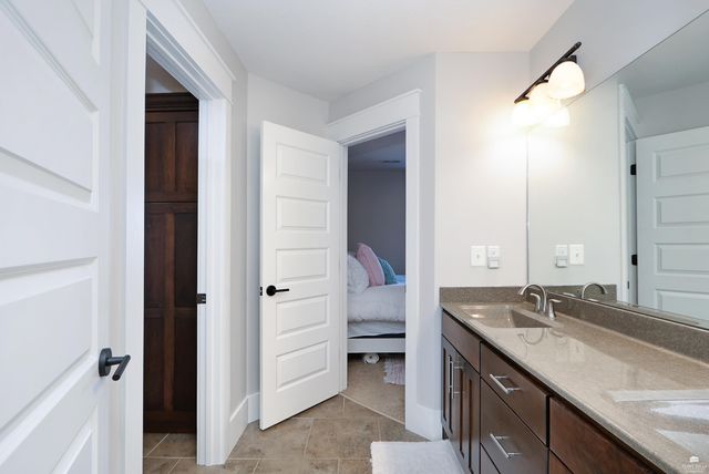 4408 Leone Circle, Manhattan, KS 66503