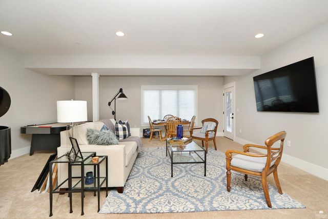 4408 Leone Circle, Manhattan, KS 66503