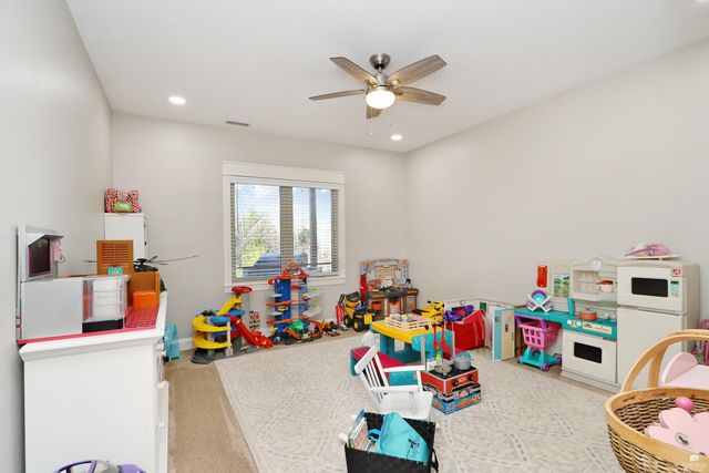 4408 Leone Circle, Manhattan, KS 66503