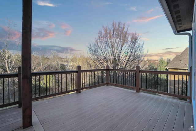 4408 Leone Circle, Manhattan, KS 66503