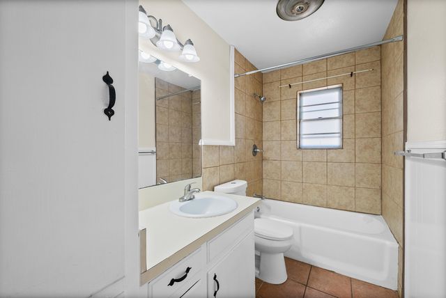 5202 47th Street, Lubbock, TX 79414