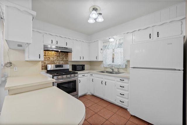 5202 47th Street, Lubbock, TX 79414