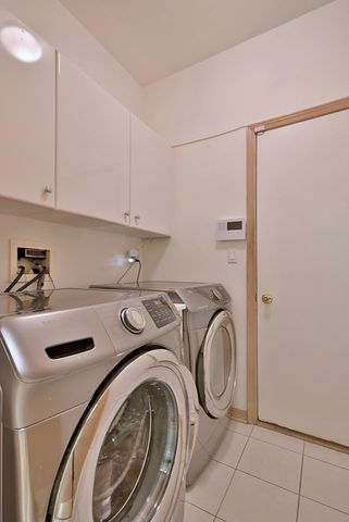 1735 Park Ridge Point, Park Ridge, IL 60068