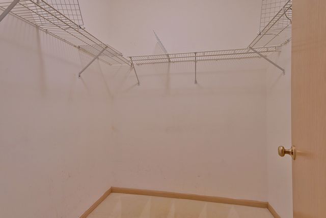 1735 Park Ridge Point, Park Ridge, IL 60068