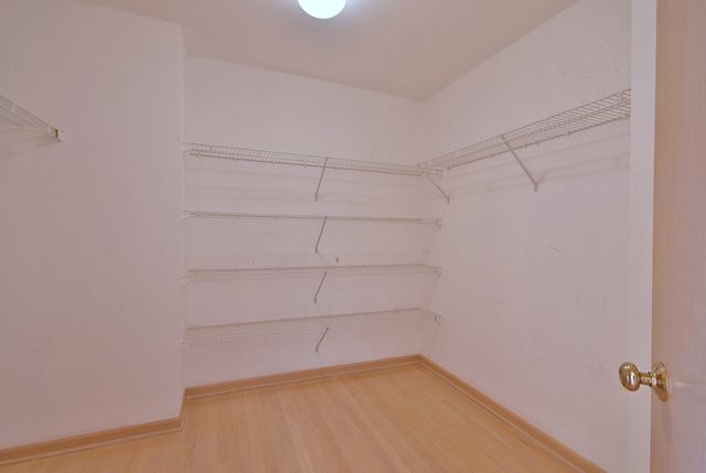 1735 Park Ridge Point, Park Ridge, IL 60068