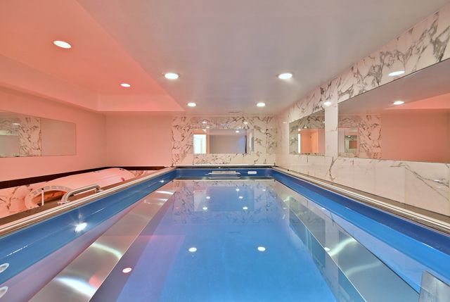 1735 Park Ridge Point, Park Ridge, IL 60068