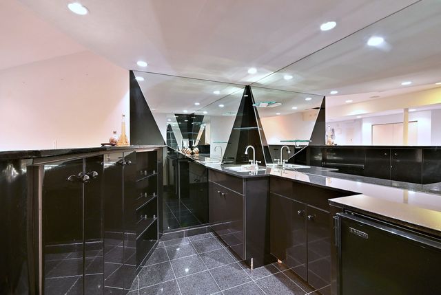 1735 Park Ridge Point, Park Ridge, IL 60068