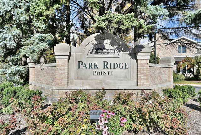 1735 Park Ridge Point, Park Ridge, IL 60068