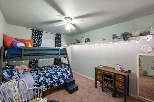 202 Creek Point Lane, Arlington, TX 76002