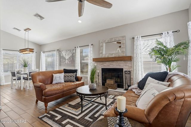 1631 W Sunridge Drive, Tucson, AZ 85704