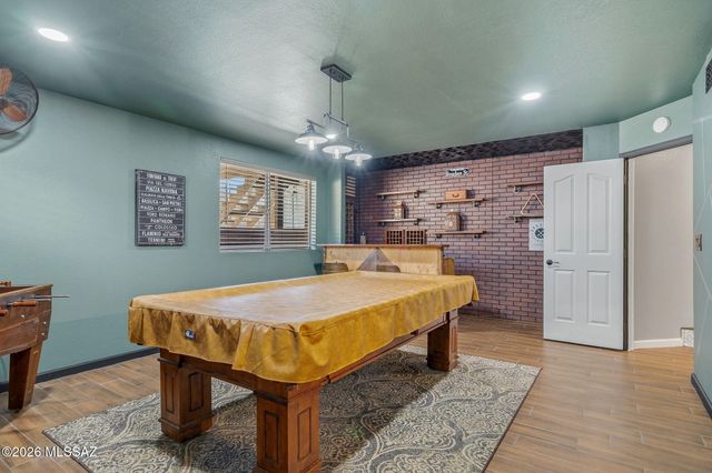 1631 W Sunridge Drive, Tucson, AZ 85704