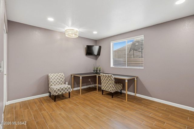 1631 W Sunridge Drive, Tucson, AZ 85704