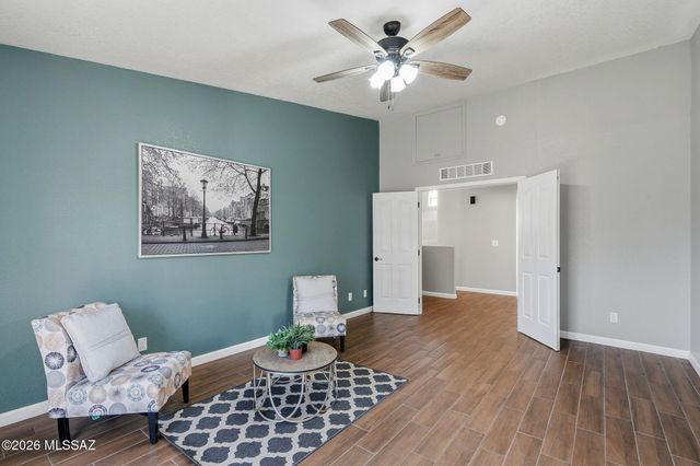 1631 W Sunridge Drive, Tucson, AZ 85704